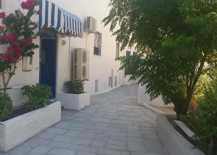 Agora Center Building - 14 Chora d'Ios